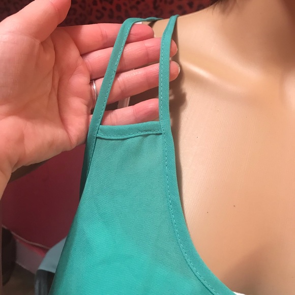 Dressy tank/Rue 21/size large - Picture 7 of 9